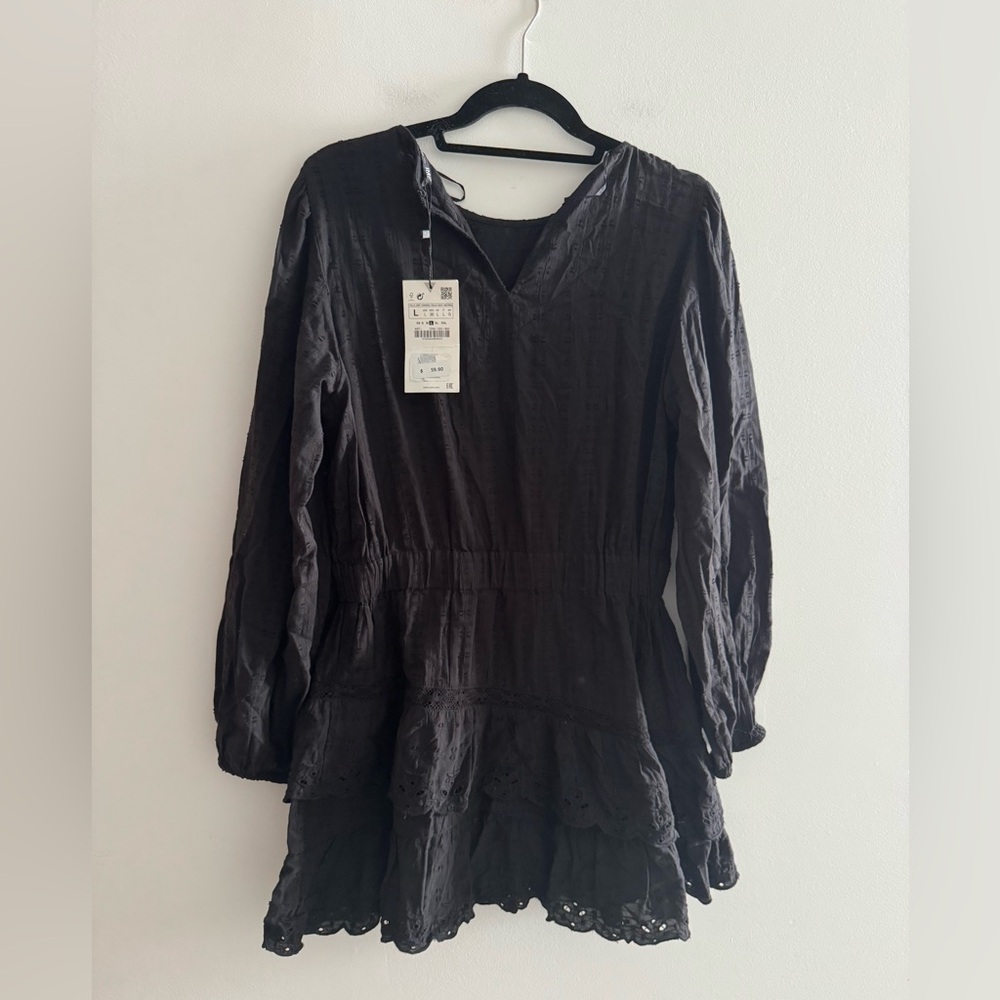 Zara Black Eyelet Tiered Long Sleeve Mini